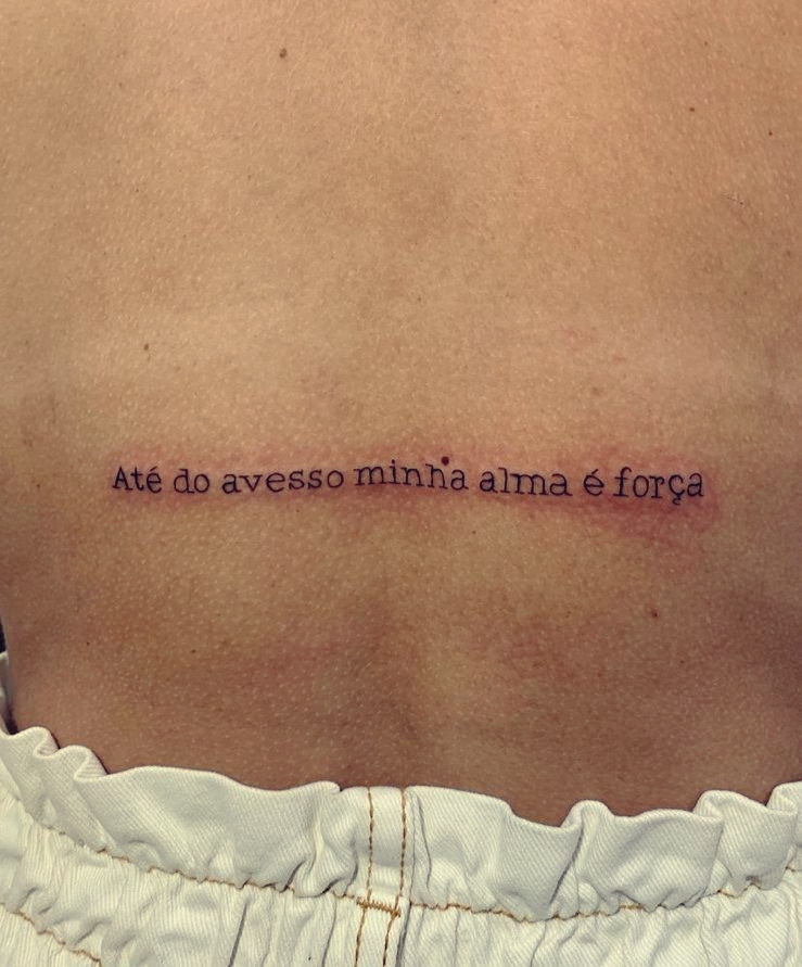 Inspiração, Tatuagens com frases